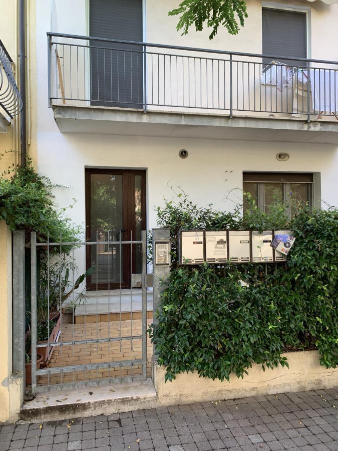 Appartamento Casa Giardino - Affitti Brevi Italia Rimini Esterno foto